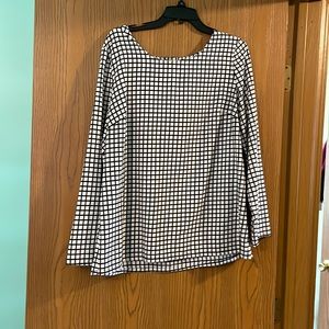 Lovely black and white blouse